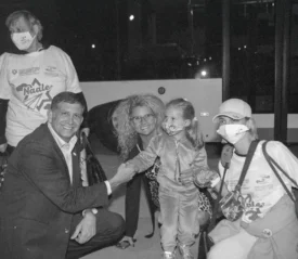 Group of Ukranian Jews coming to Israel from bus