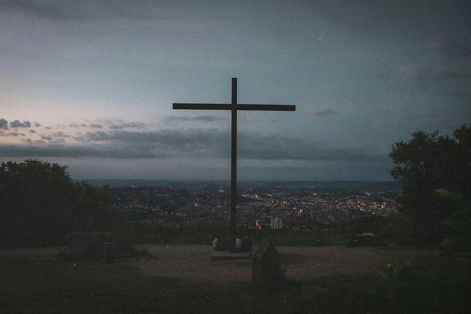 cross with sunrise
