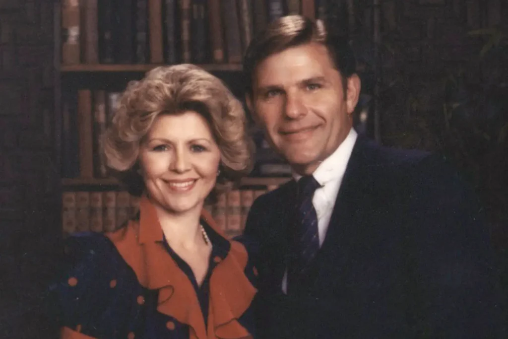 Kenneth and Gloria Copeland smiling