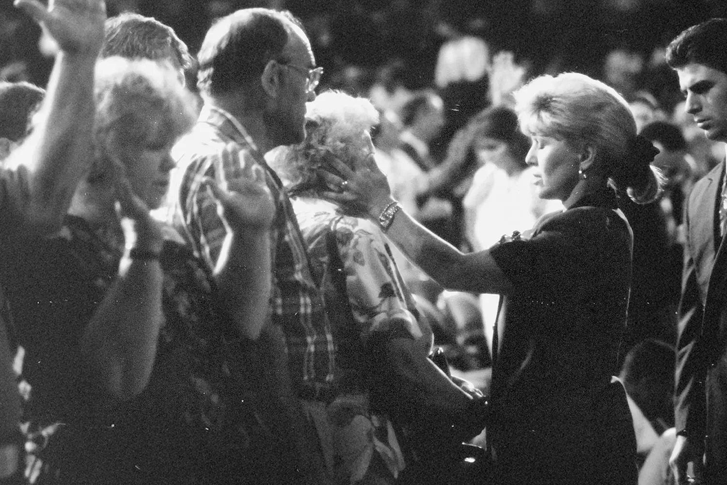 What are Gloria’s favorite healing scriptures?