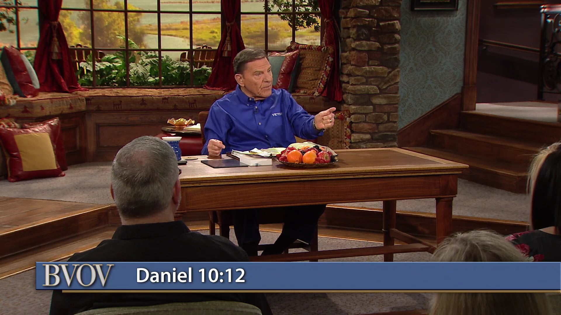 Faith Expects Victory Over Darkness