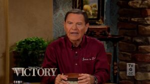 Faith Expects Victory Over Darkness