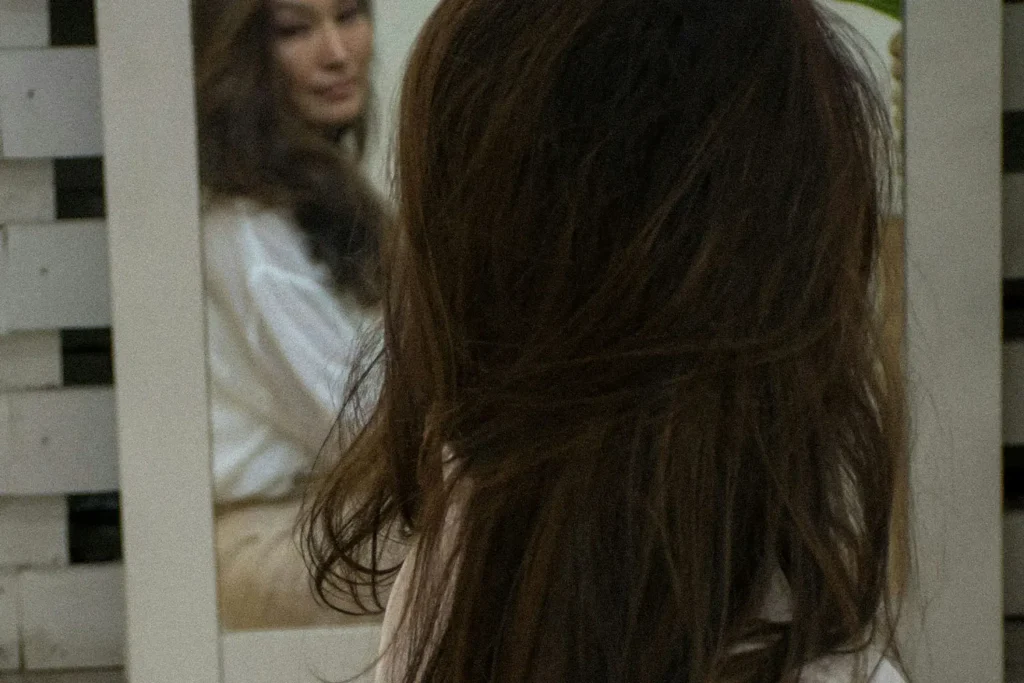 women looking into a mirror